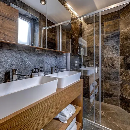 Cotes Du Lavancher Alpesi faház *