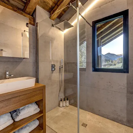 Cotes Du Lavancher Alpesi faház *